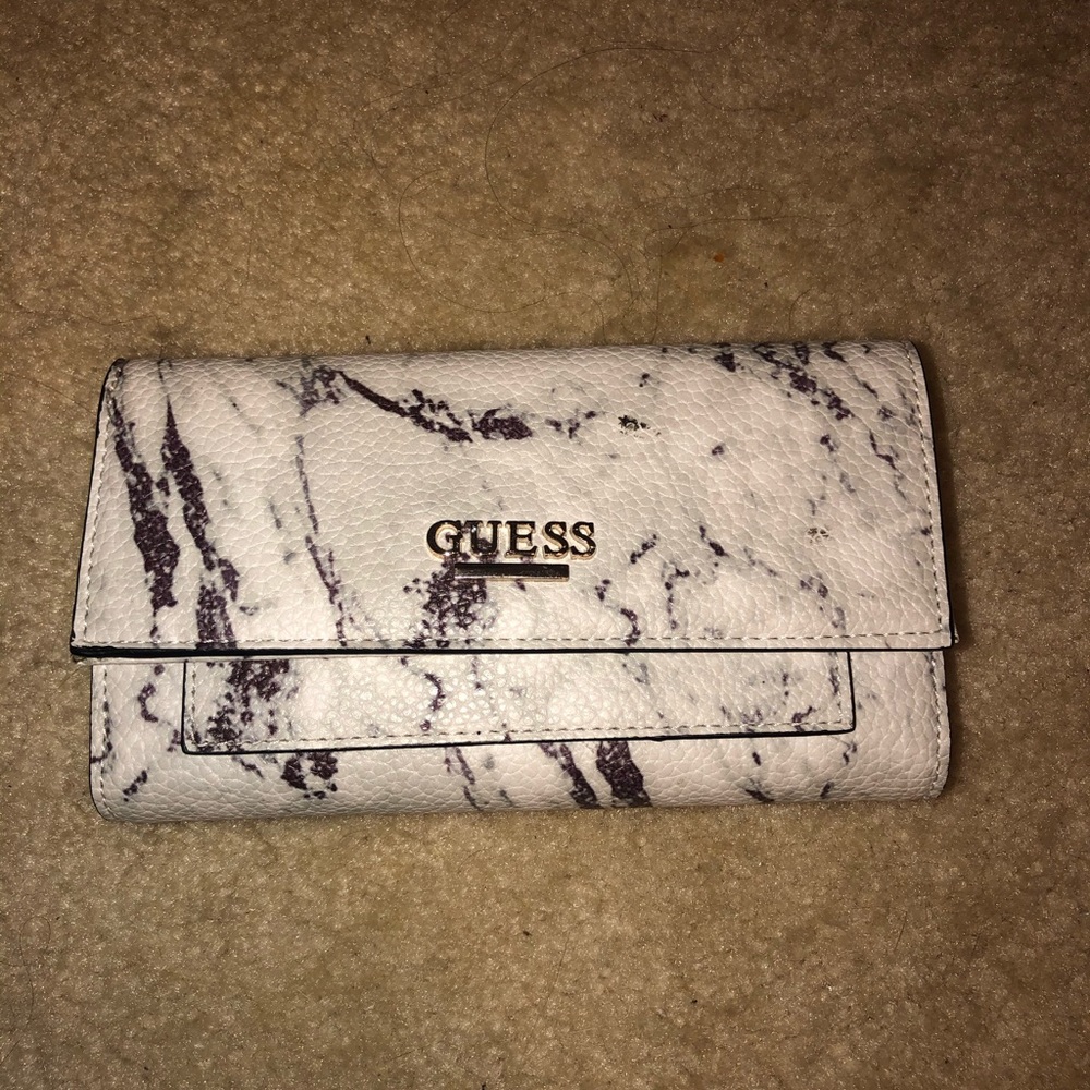 GUESS clutch wallet